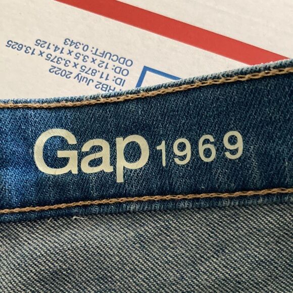 Gap authentic summer shorts with braided trim size 28 - Picture 5 of 9